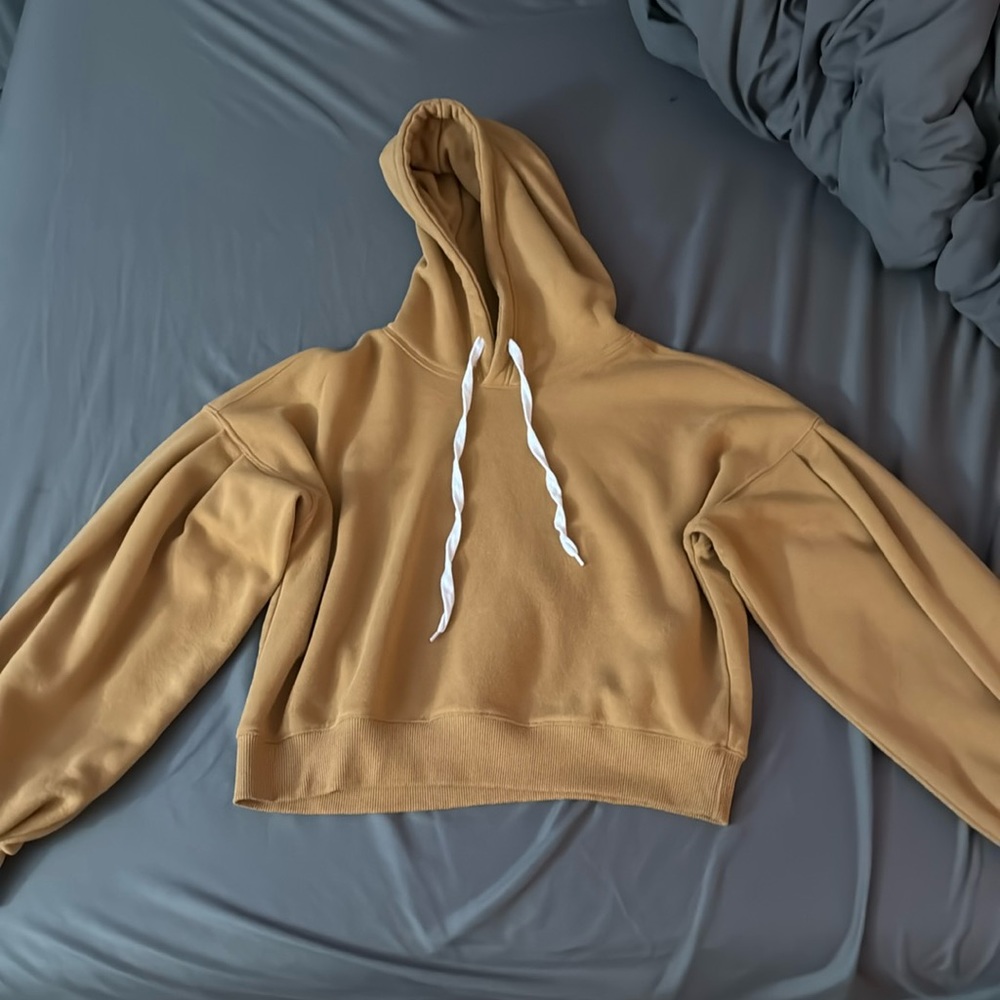 Forever 21 cropped hoodie